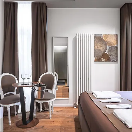 Chamur Luxury & Jacuzzi In